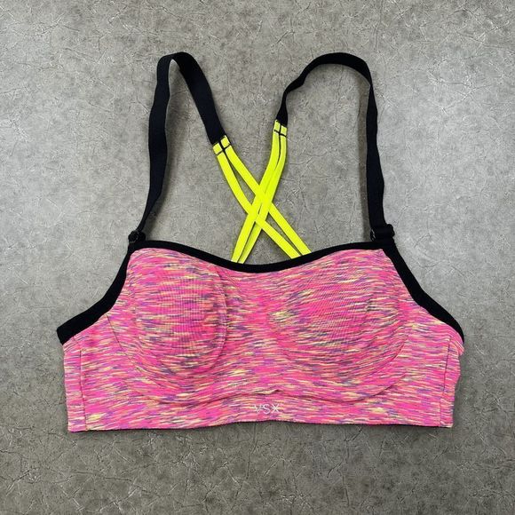Victoria's Secret VSX Sports Bra - Picture 1 of 2